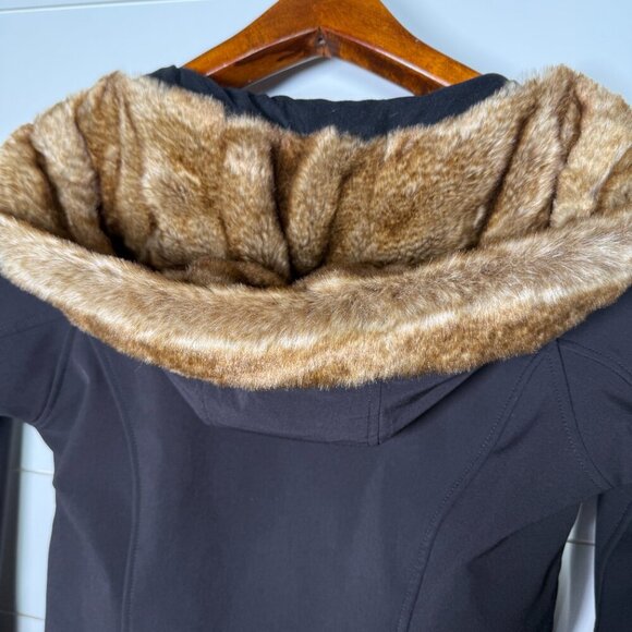 Marmot‎ Women's Coat- Small- Faux Fur Hood (matching vest on seller's listings) - Picture 9 of 9